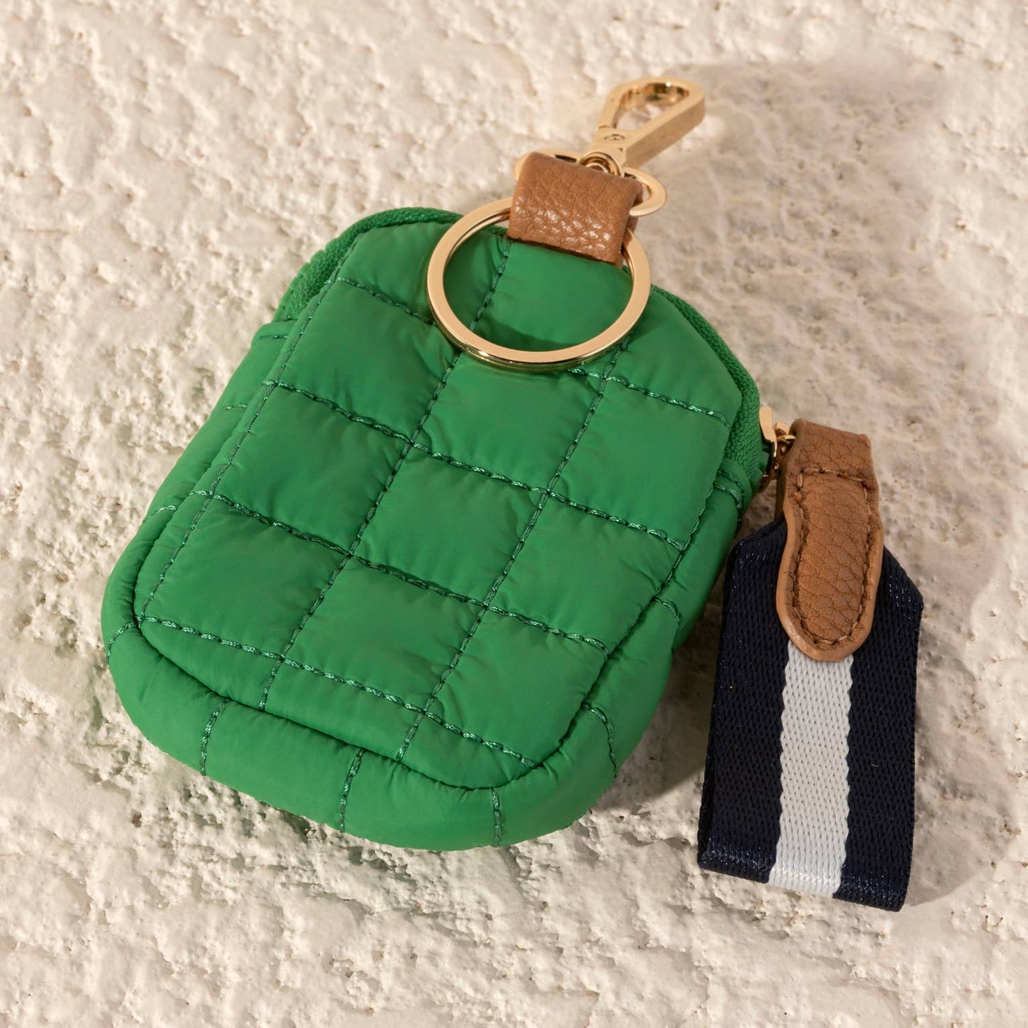 Ezra Kelly Green Clip On Pouch