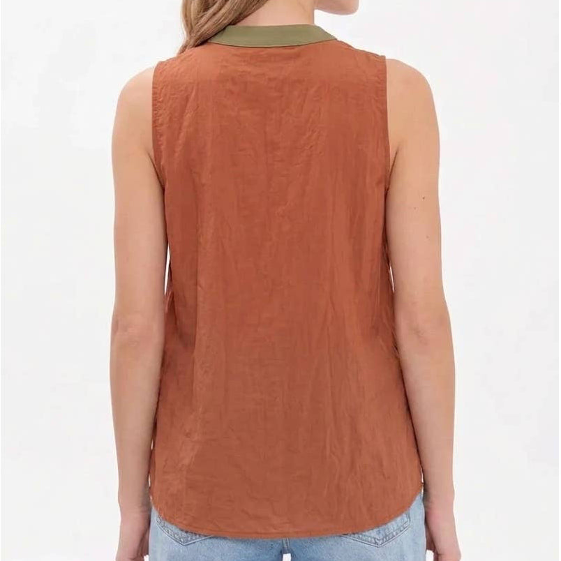 Contrast Trim Split Neck Sleeveless Top