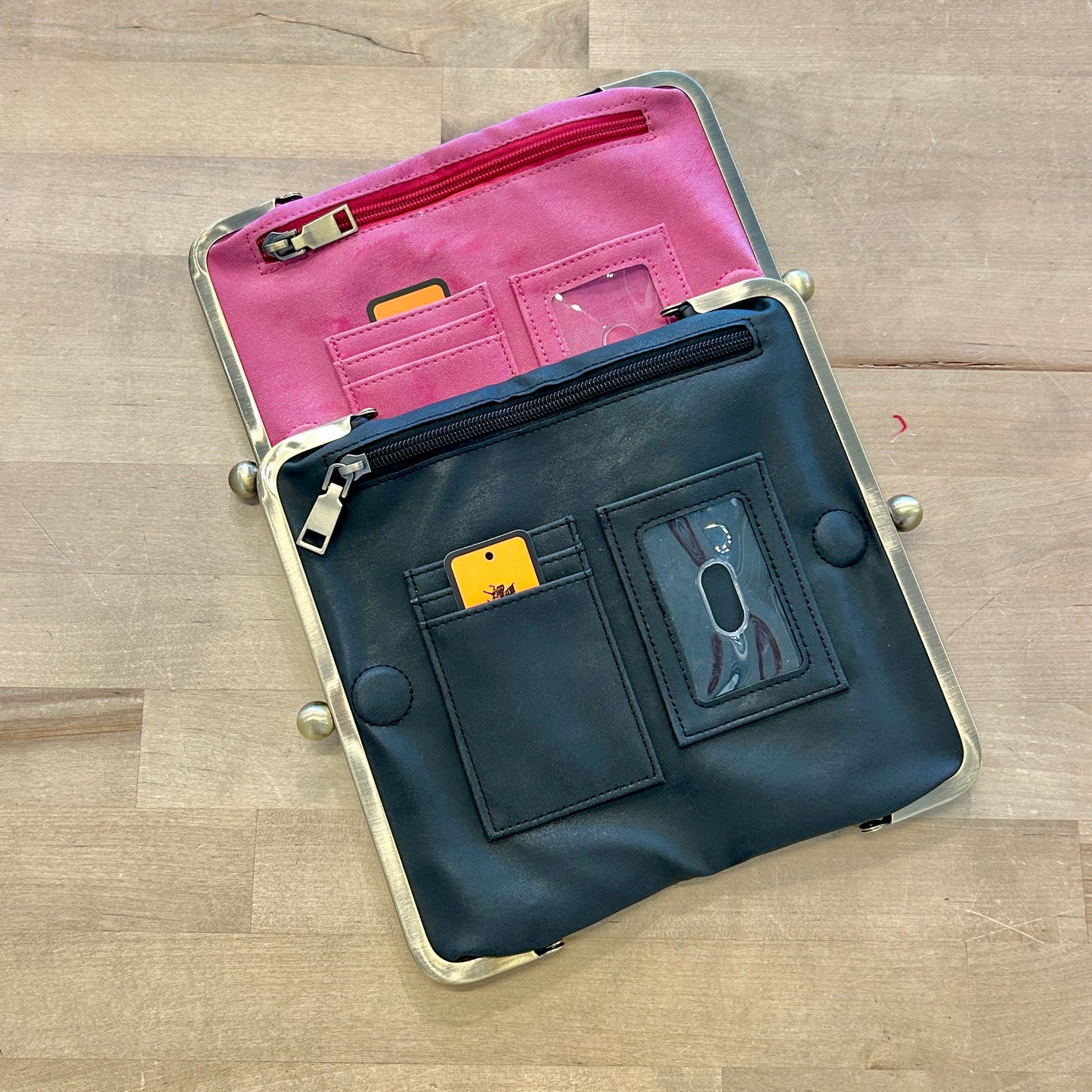 Kiss Lock Clutch