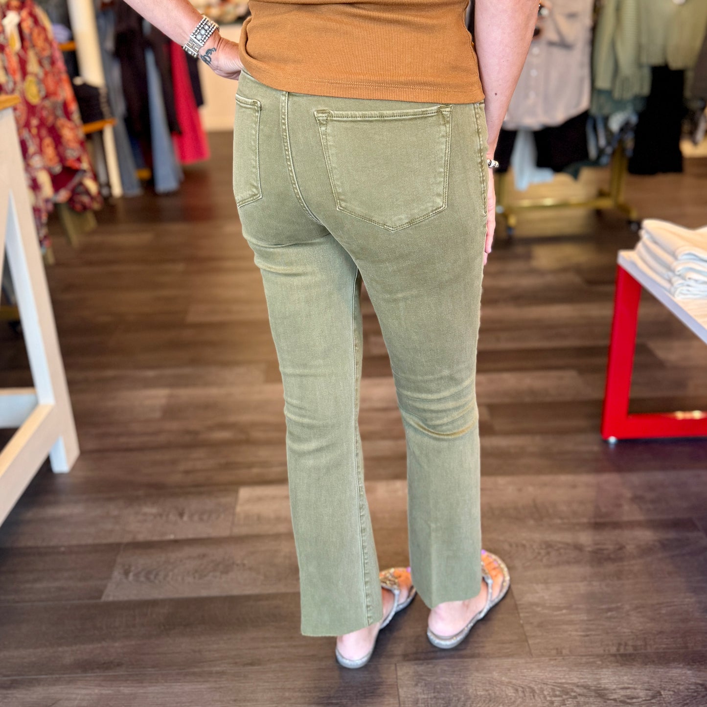 Jeanne Crop Flare--Olive