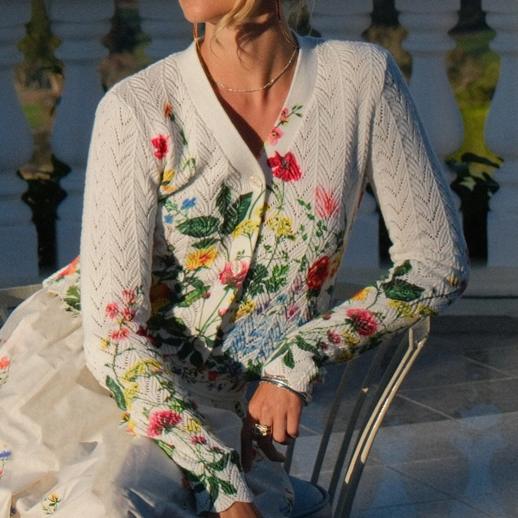 Floral Print Scalloped Sweater