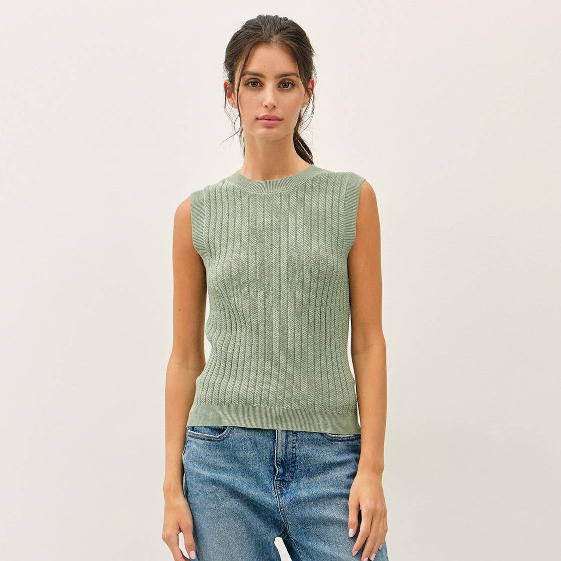 Texture Ribbed Classic Cut Sweater Tank