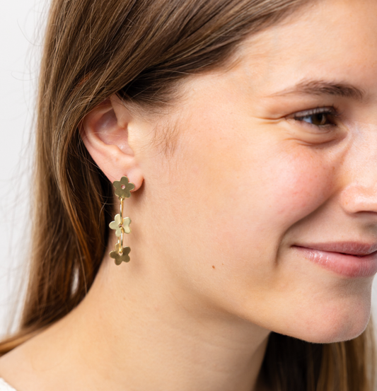 Daisy Floral Chain Post Earrings Brass