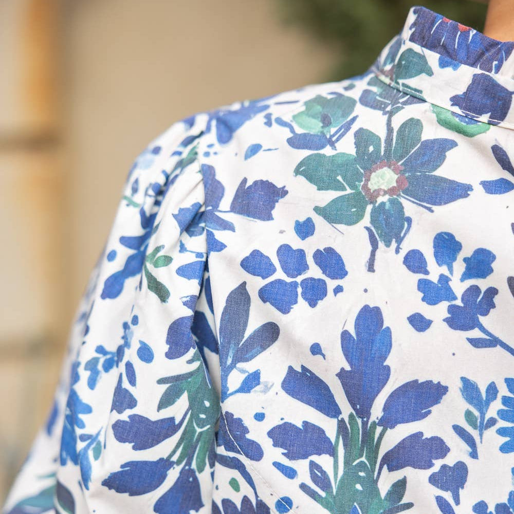 Quarter Button Round Yoke V-Neck Floral Print Top