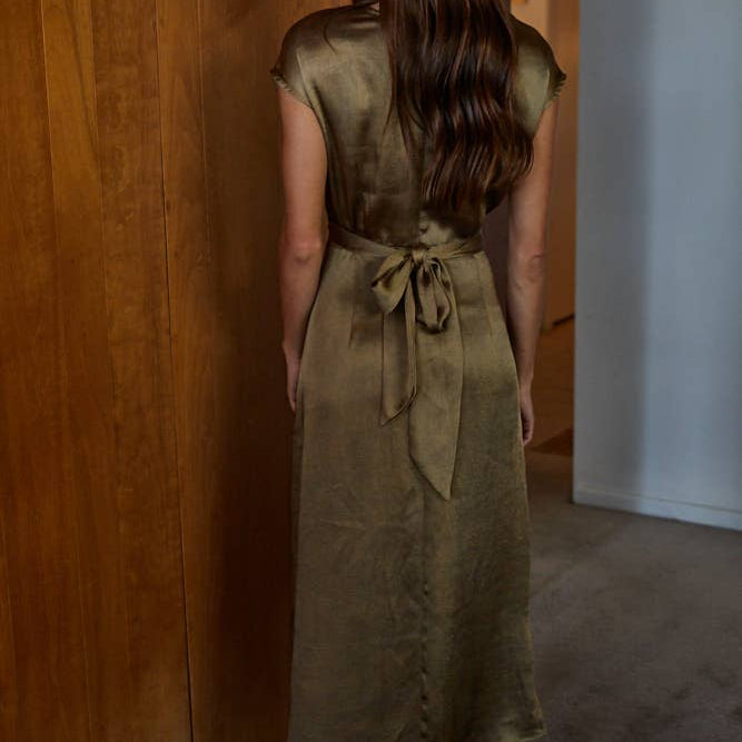 Woven Polyester Satin Cross Front Tie Strap Maxi