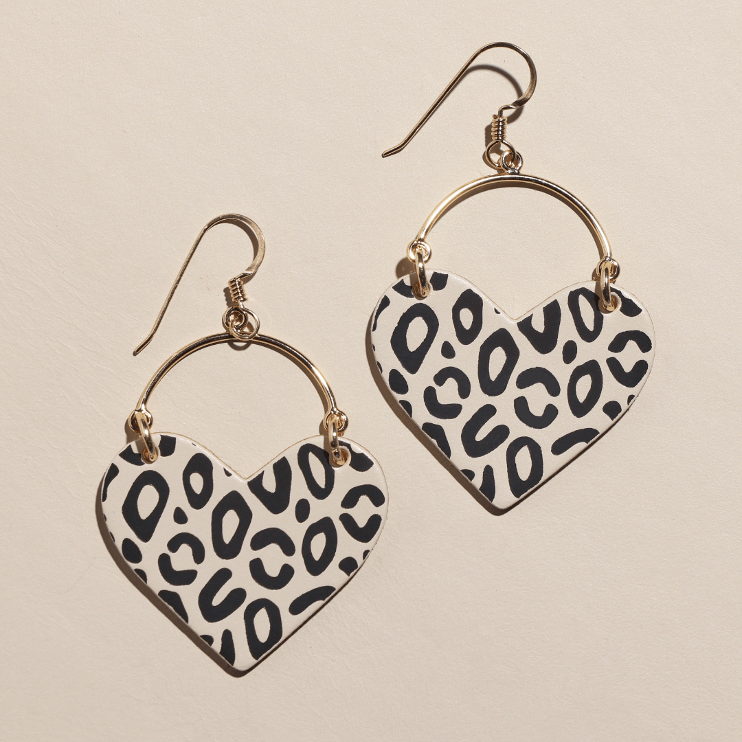 Ecru Posh Leopard Lover: Gold