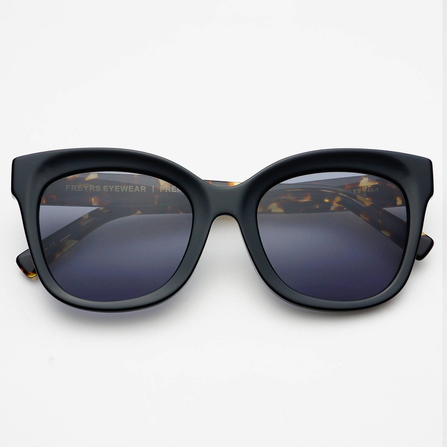 Naples Acetate Cat Eye Sunglasses: Black / Tortoise