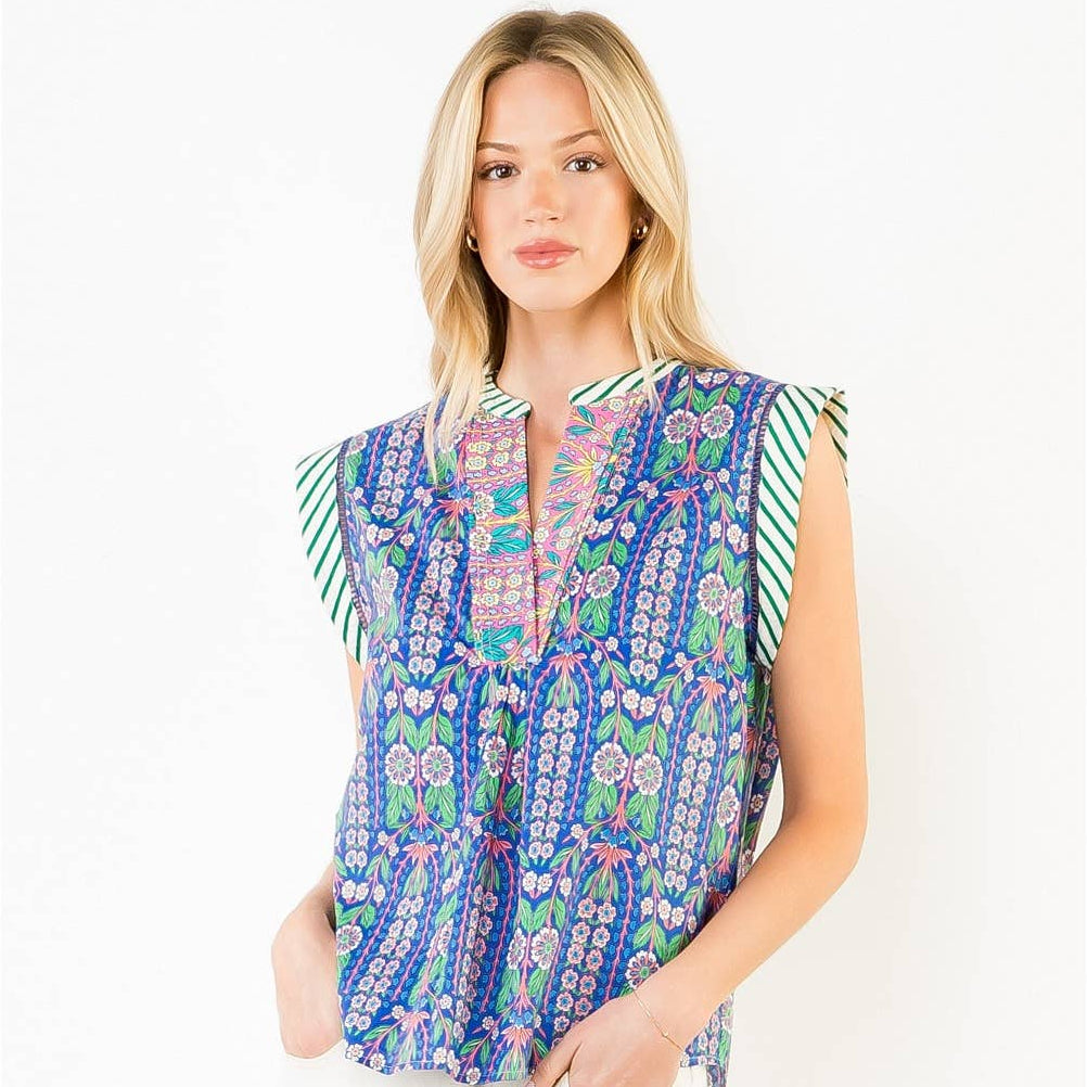 Short Sleeve Floral Pattern V-Neck Top
