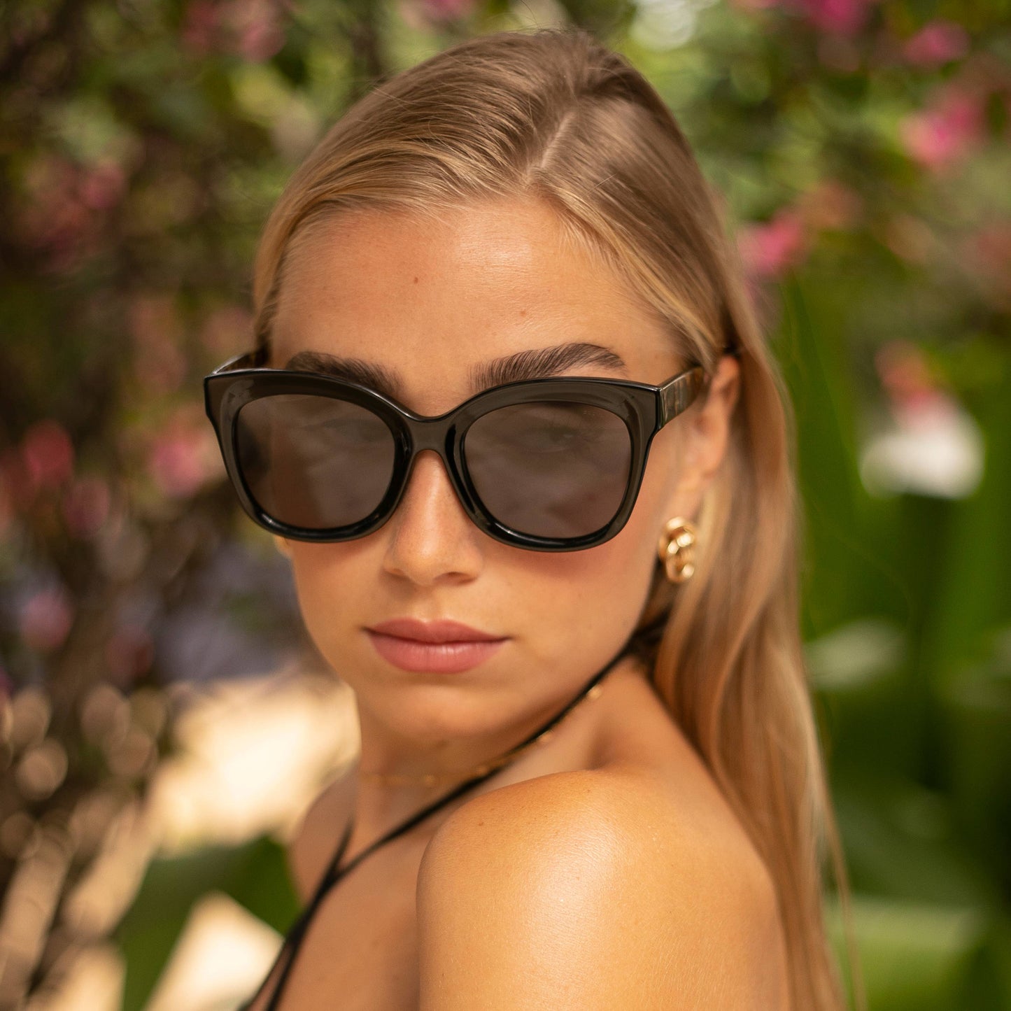 Naples Acetate Cat Eye Sunglasses: Black / Tortoise