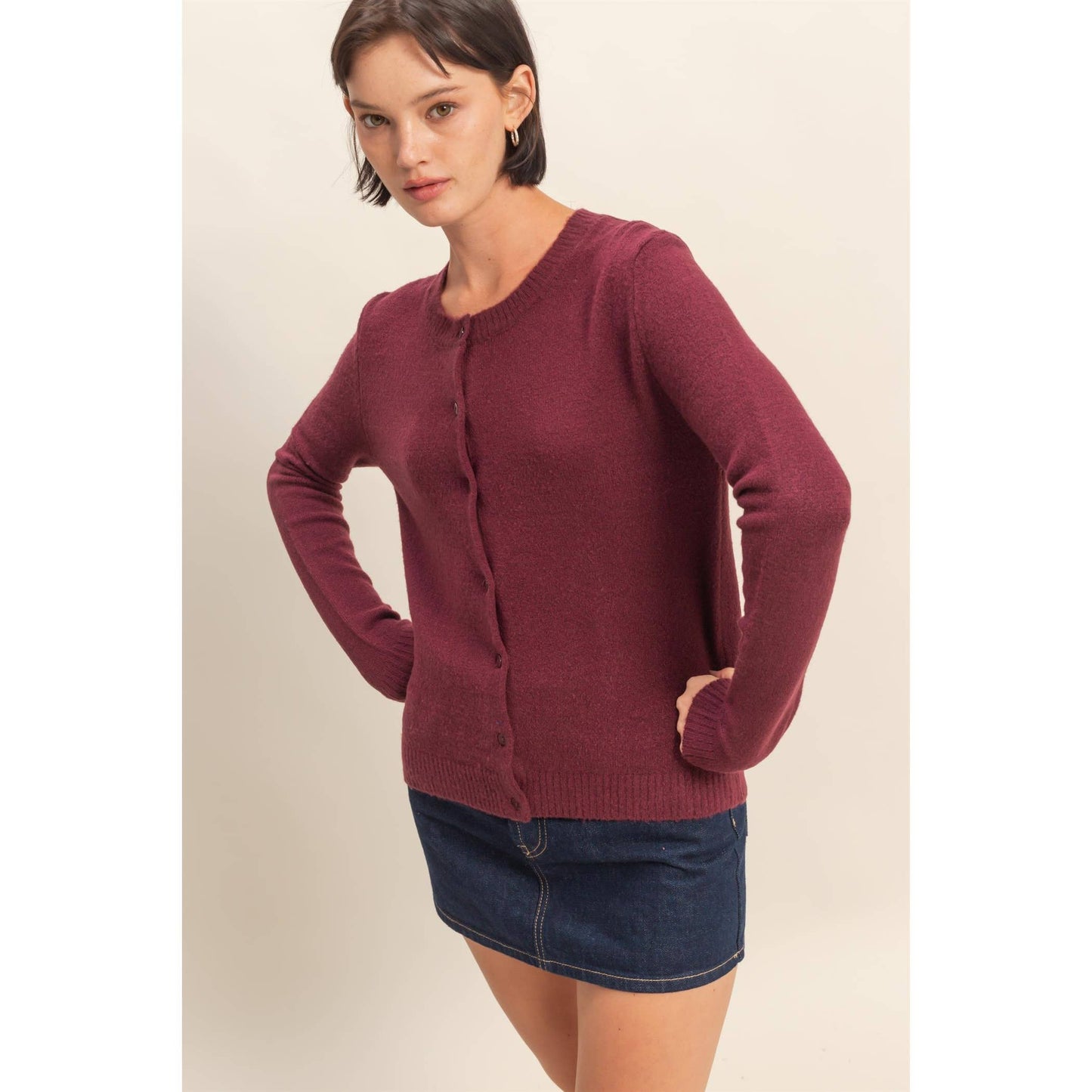 Crew Neck Long Sleeve Buttoned Cardigan: DARK CHERRY