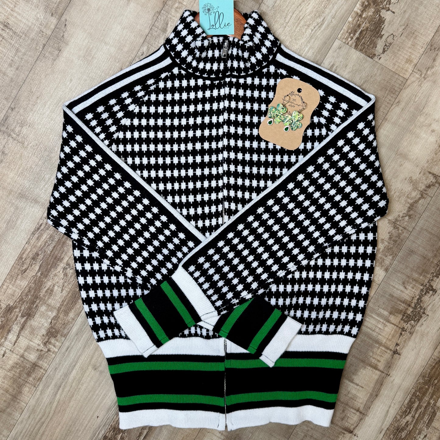 Zip Up Houndstooth Sweater