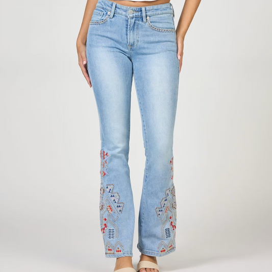 Jaxtyn Bootcut Jean