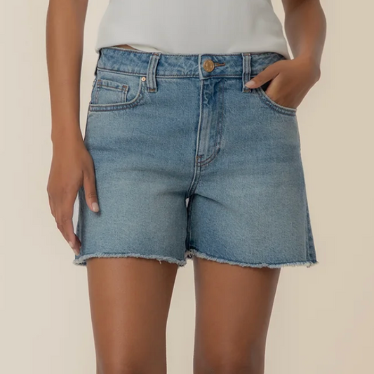 Kut from the Kloth Jane High Rise Long Short in Whiz Wash