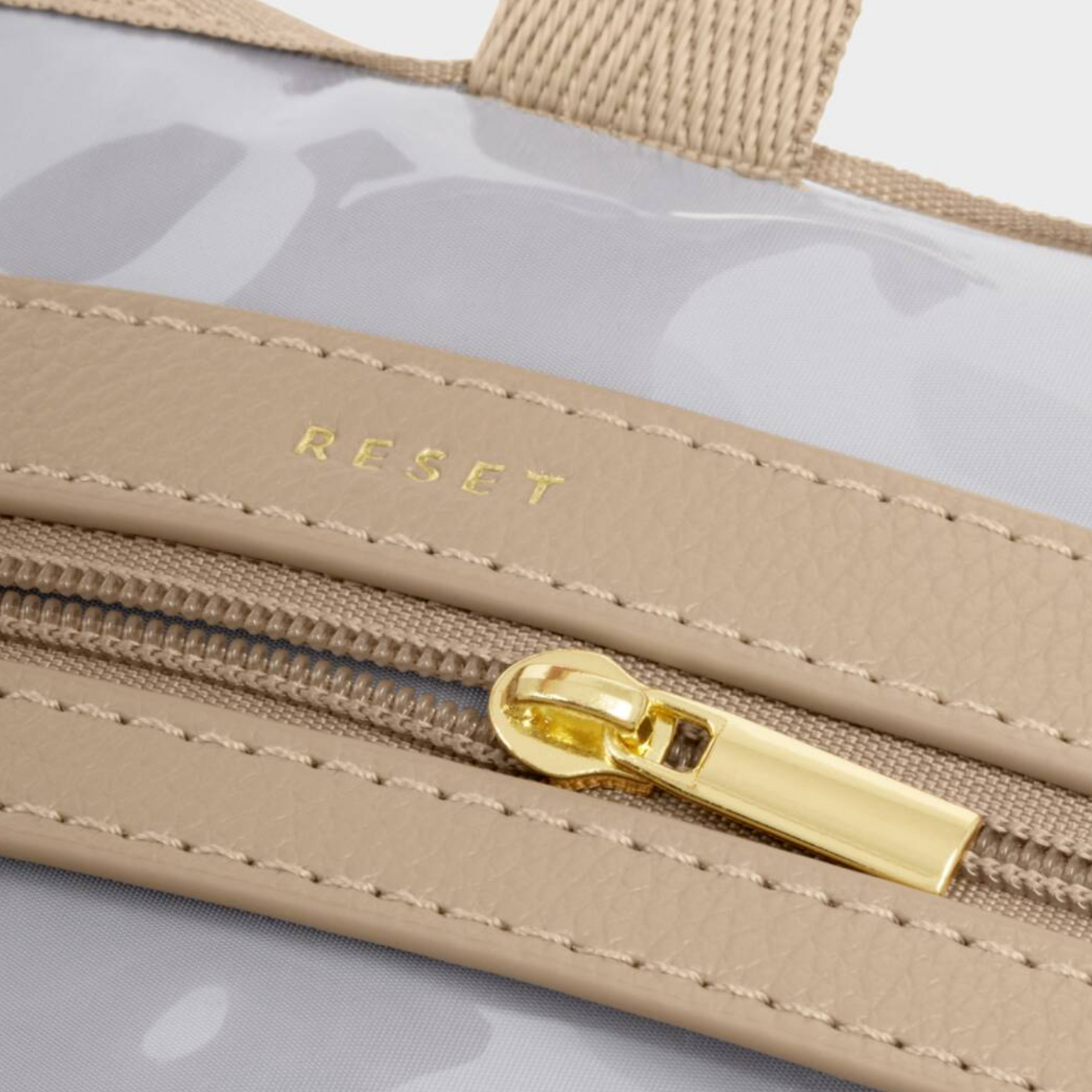 Hanging Makeup & Toiletry Bag-Light Taupe