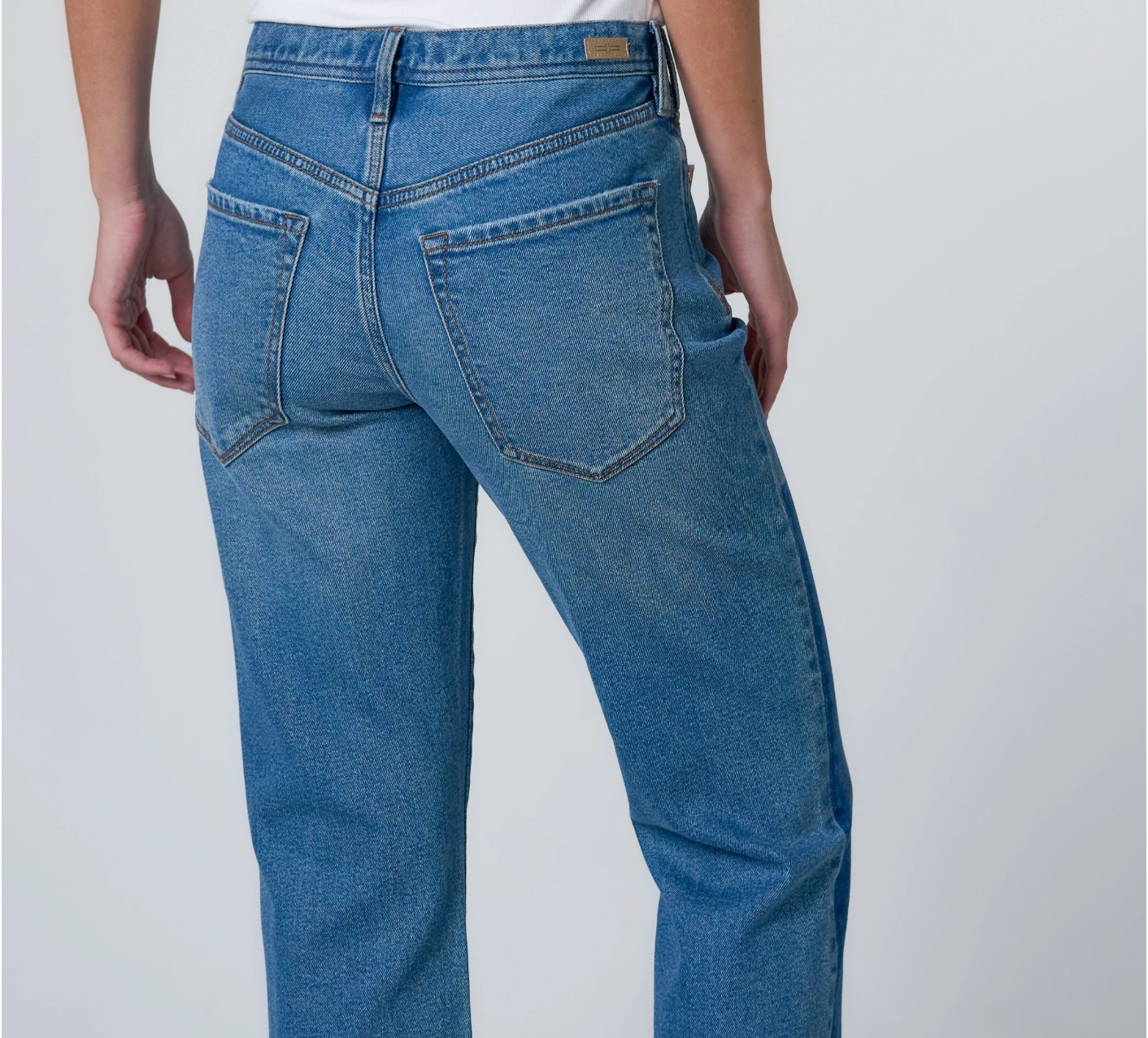 Sloane Slouchy Girlfriend Cuffed