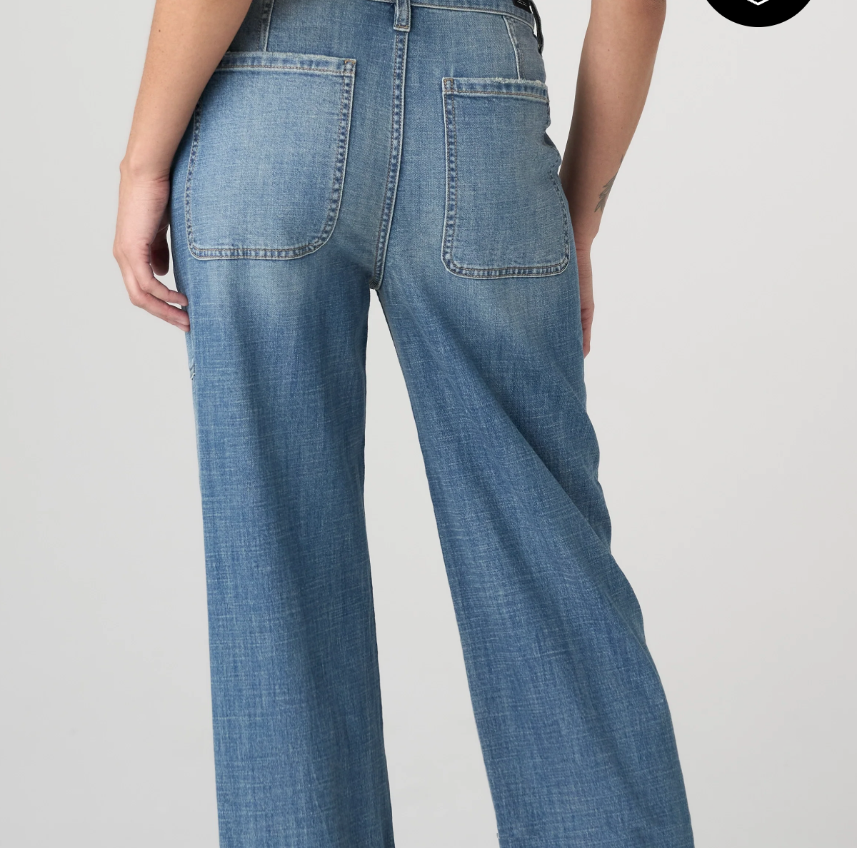 High Rise Relaxed Straight W/ Utility Pockets