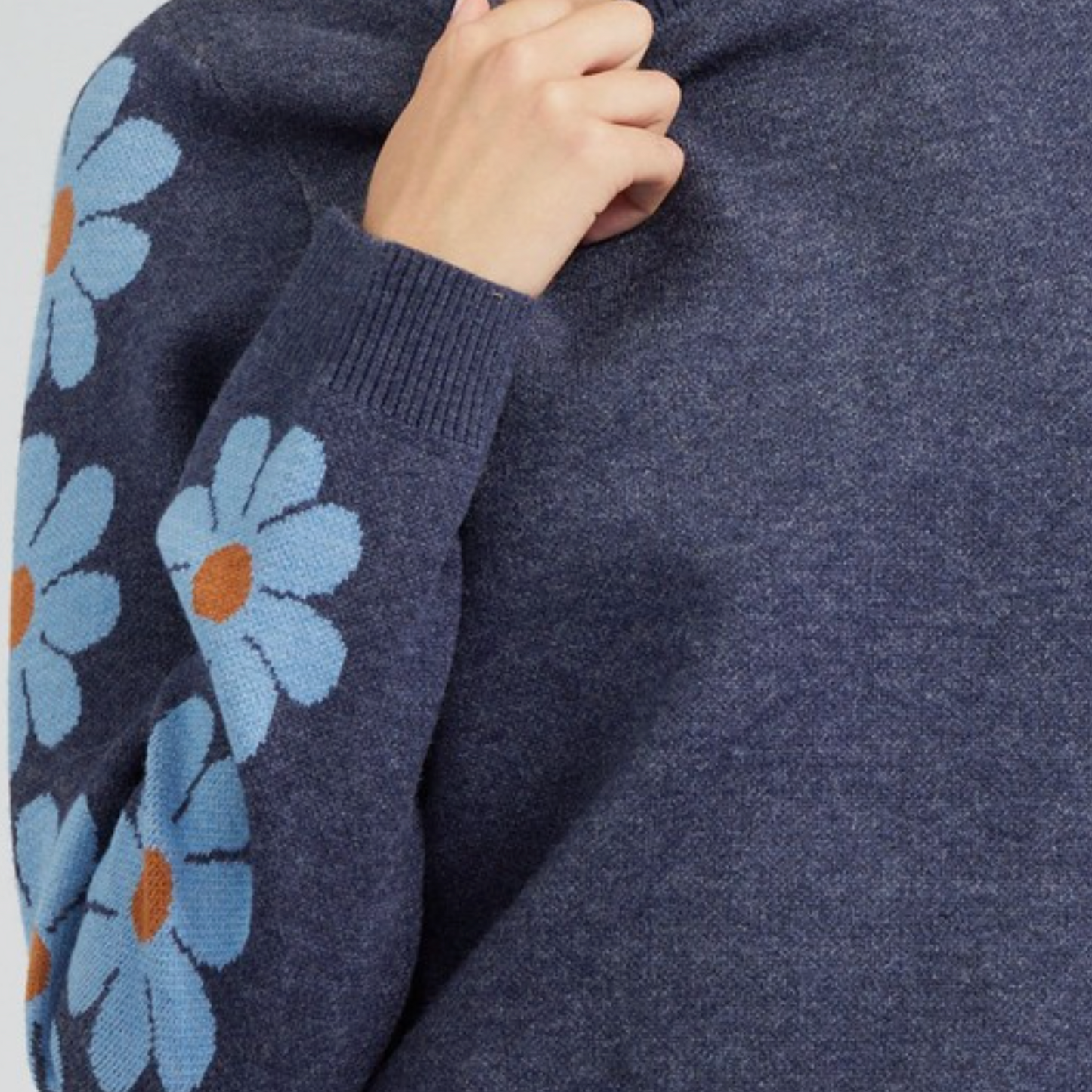 Flower Round Neck Sweater