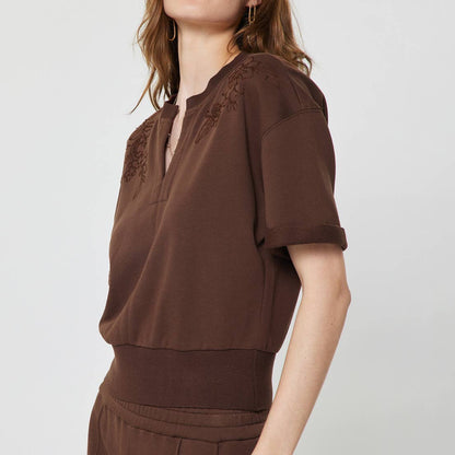 Embroidered Cropped Short Sleeve Sweatshirt