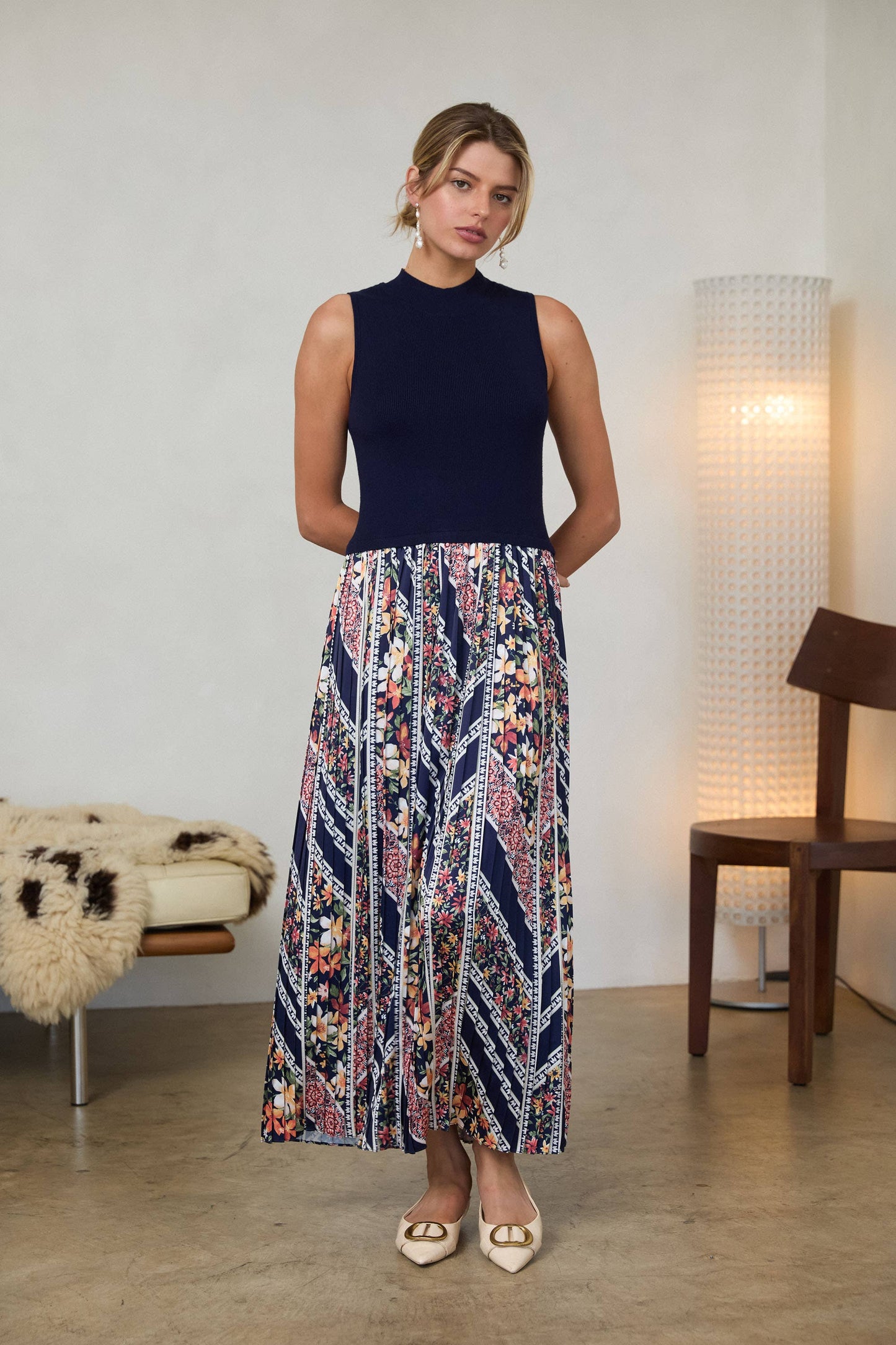 Sleeveless Printed Mixed Media Pleated Skirt Mock Neck Dress