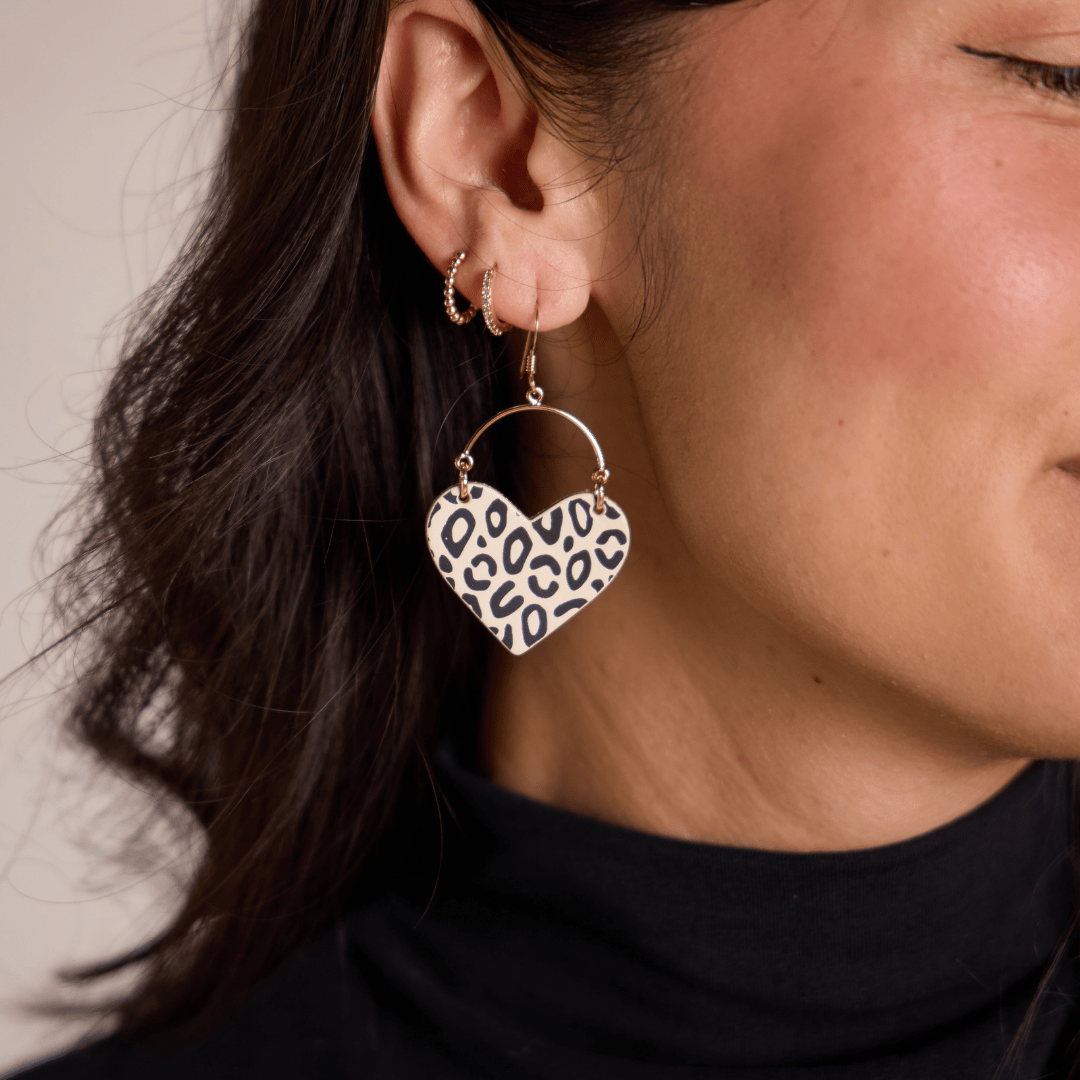 Ecru Posh Leopard Lover: Gold