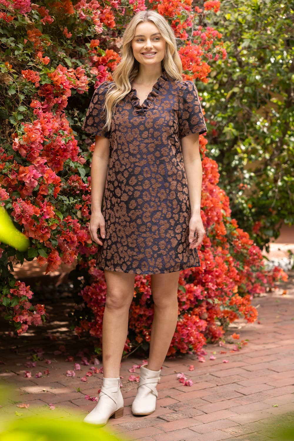 Ruffled V-Neck Animal Velvet Jacquard Dress