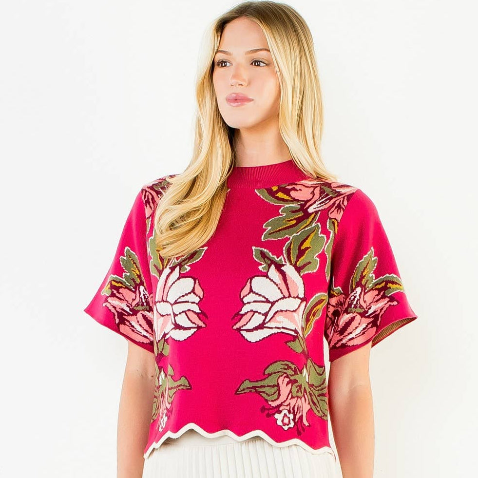 Short Sleeve Sweater With Scallop Hem