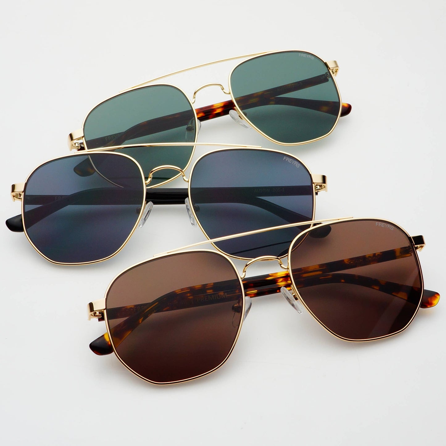Austin Unisex Sunglasses : Gold / Green
